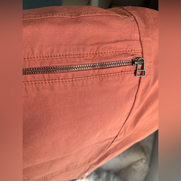 Soft Surroundings Cargo Pants Women Size 1X Everything Under The Sun Embroidered - Picture 8 of 11